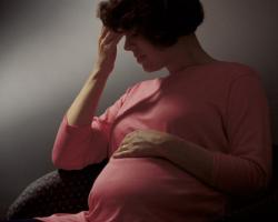Amenințarea și cauzele nașterii premature - simptome, semne și prevenire
